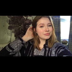 Meet your Posher, Vivian